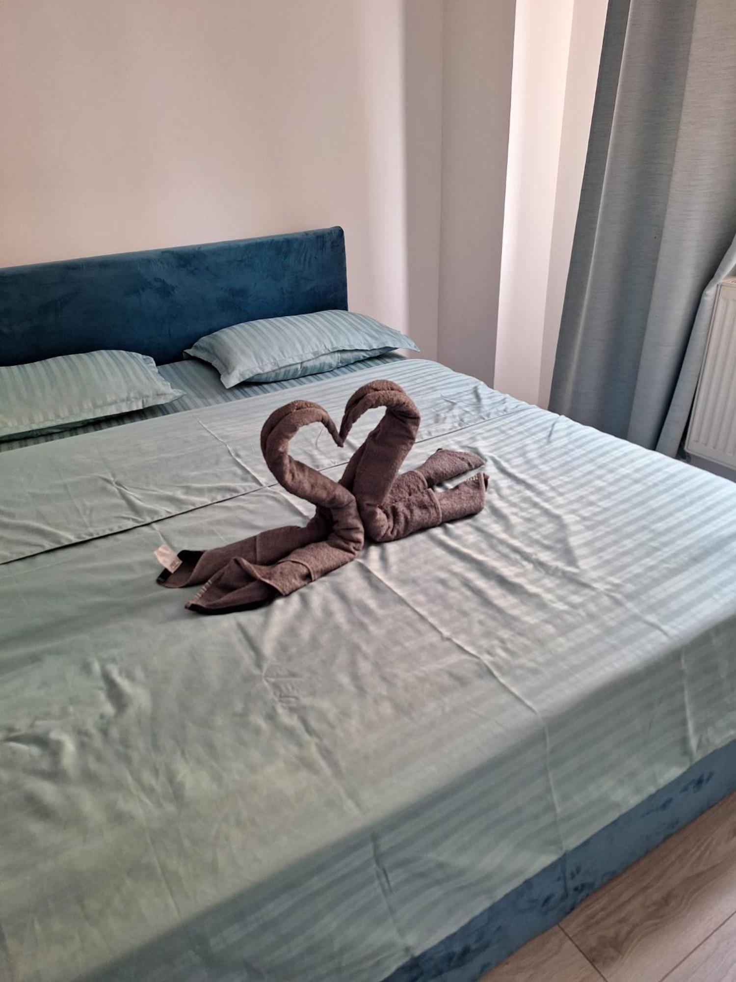 Luxury Daniel Apartament Residence Militari Roşu المظهر الخارجي الصورة