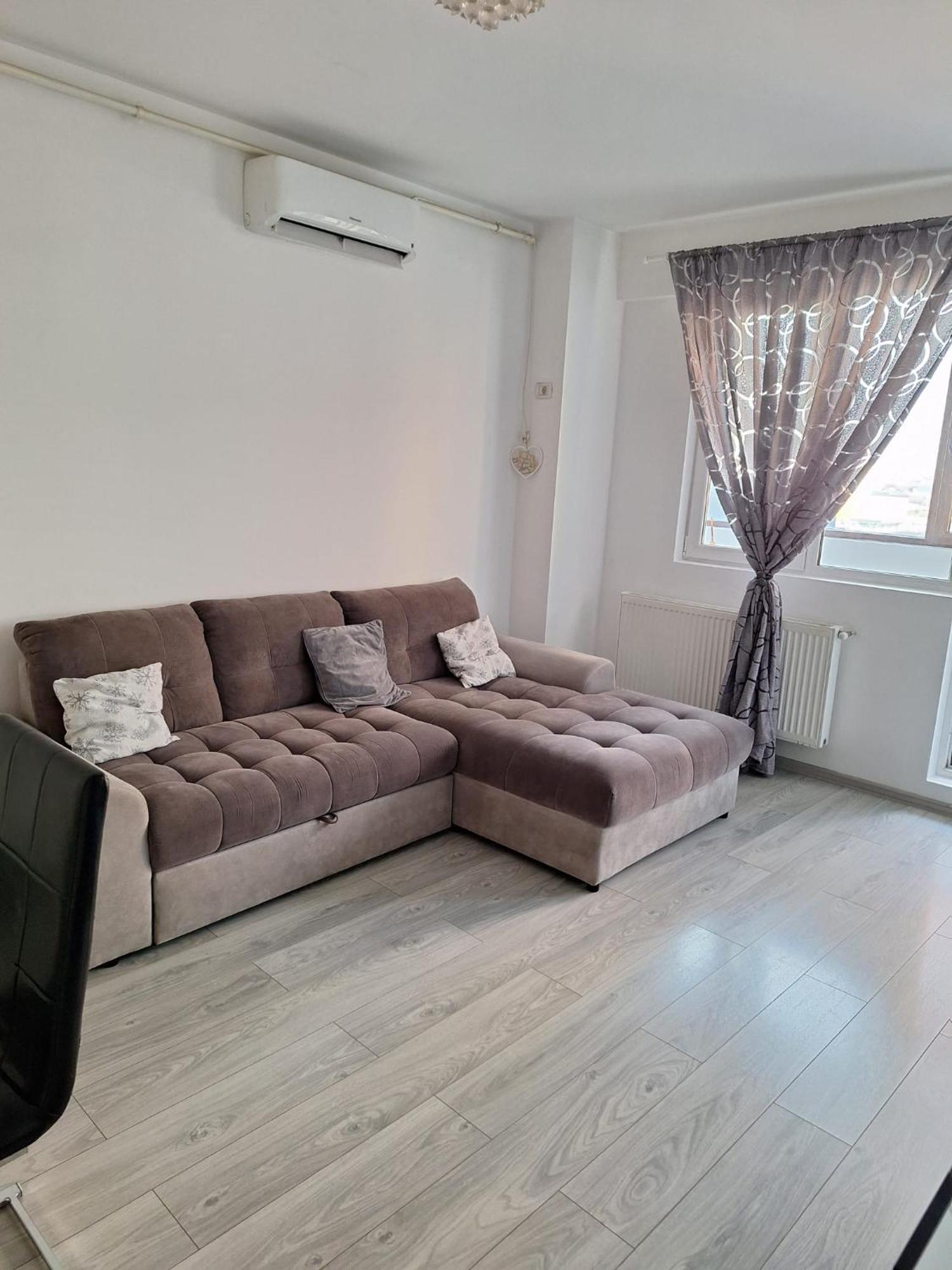 Luxury Daniel Apartament Residence Militari Roşu المظهر الخارجي الصورة
